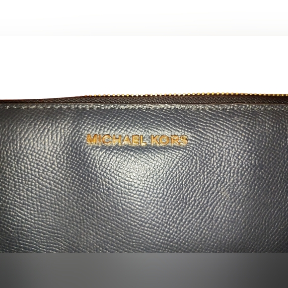 MICHAEL Michael Kors Jet Set Travel Continental Wallet - Picture 2 of 11